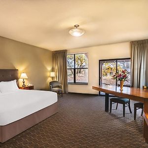 Deluxe Zimmer mit Kingsize-Bett